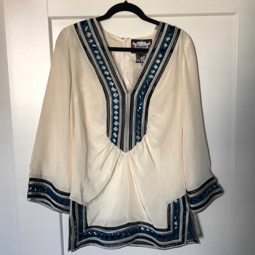 Megan LA tunic top
